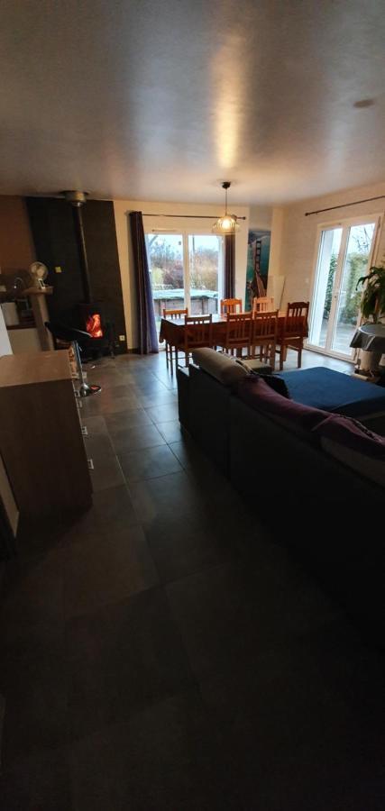 1 Chambre Privative Avec Bureau Et Cuisine Dans Maison 105 M2 Montfaucon Montfaucon  Esterno foto